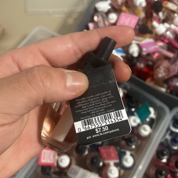 100s of different name brand wallflower scented home fragrance refills - Picture 5 of 6